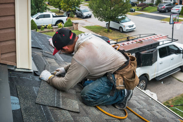 Professional Emergency Roof Repair technician working in Martinsville, NJ